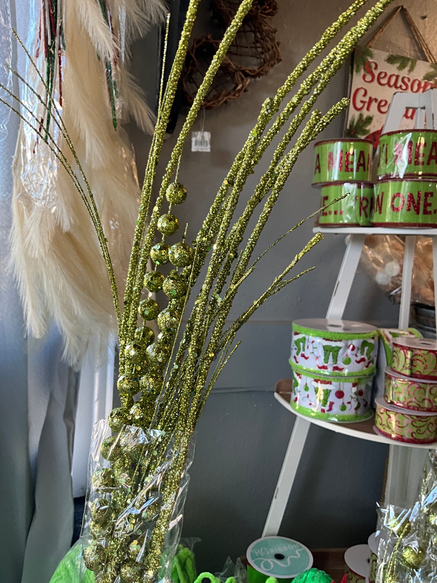 Green glitter ball spray - CancreekDesigns