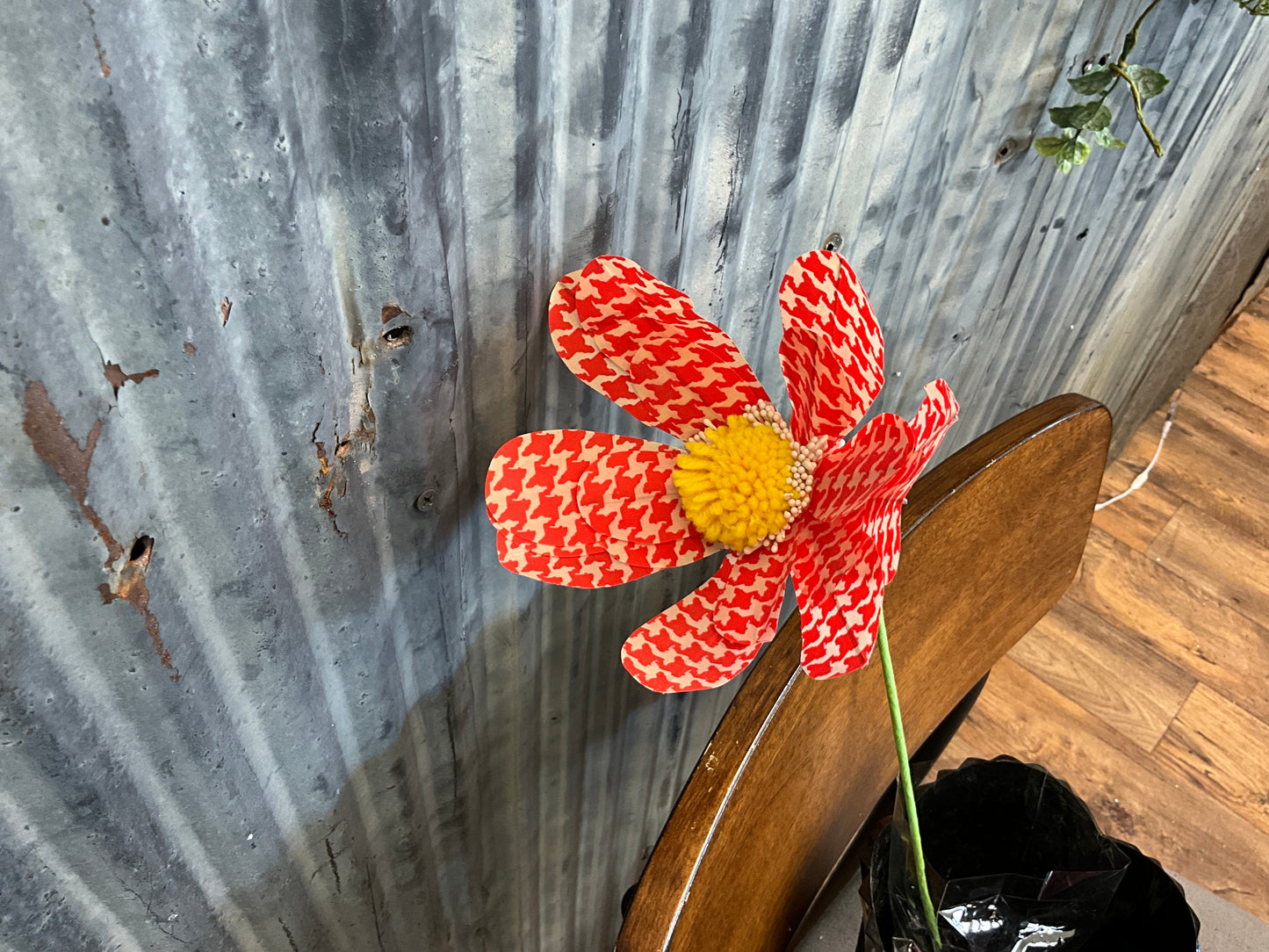 Houndstooth Sunflower Spray - CancreekDesigns