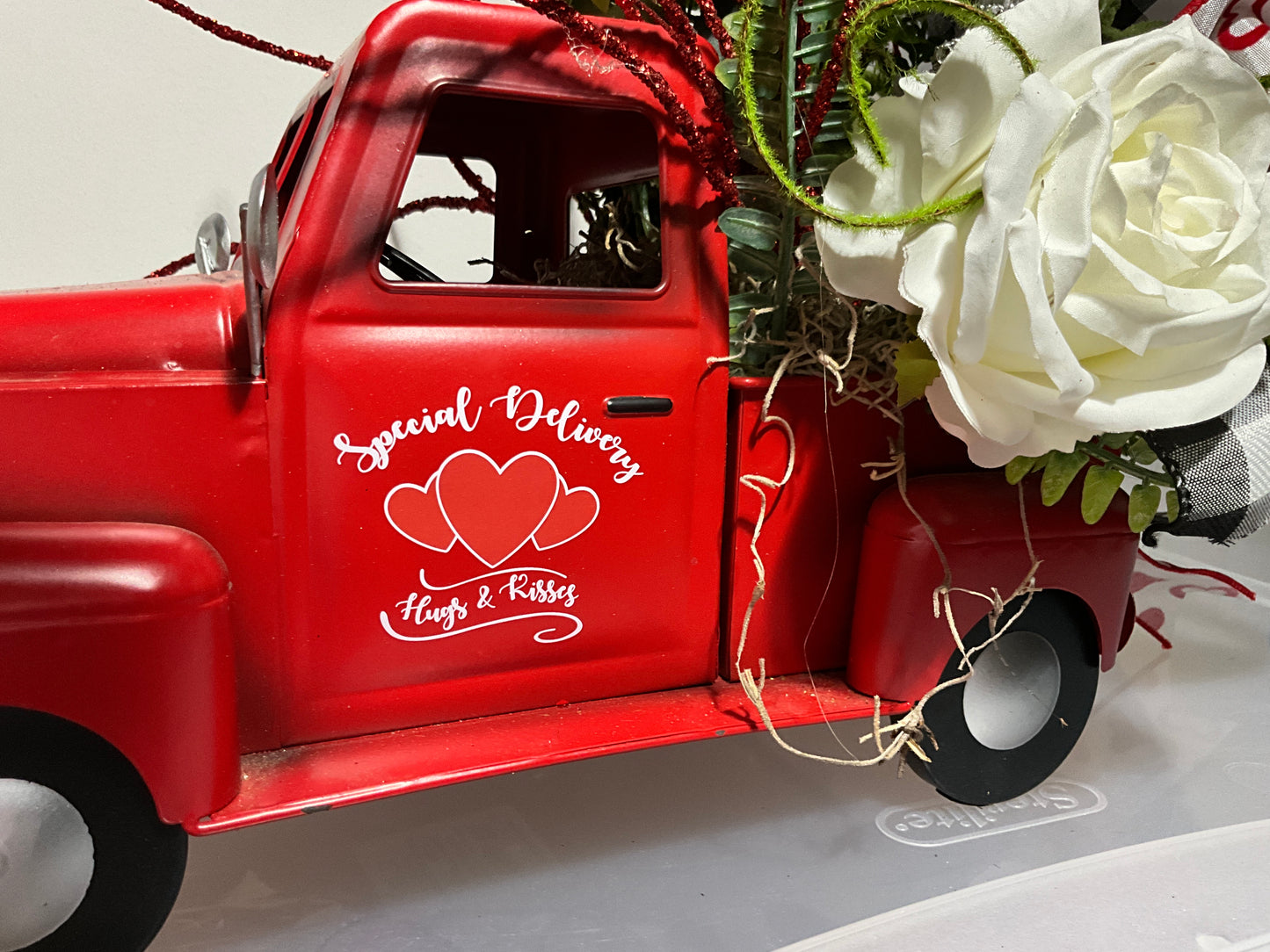 Valentine Floral Arrangement - CancreekDesigns