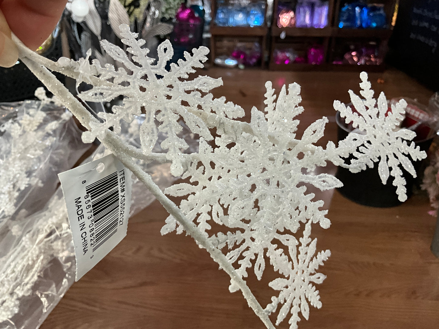 Snowflake Pick - CancreekDesigns