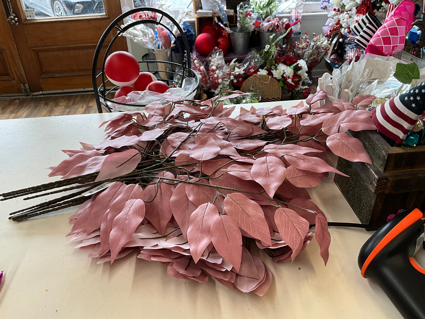 Light Purple Ficus leaf Pick
