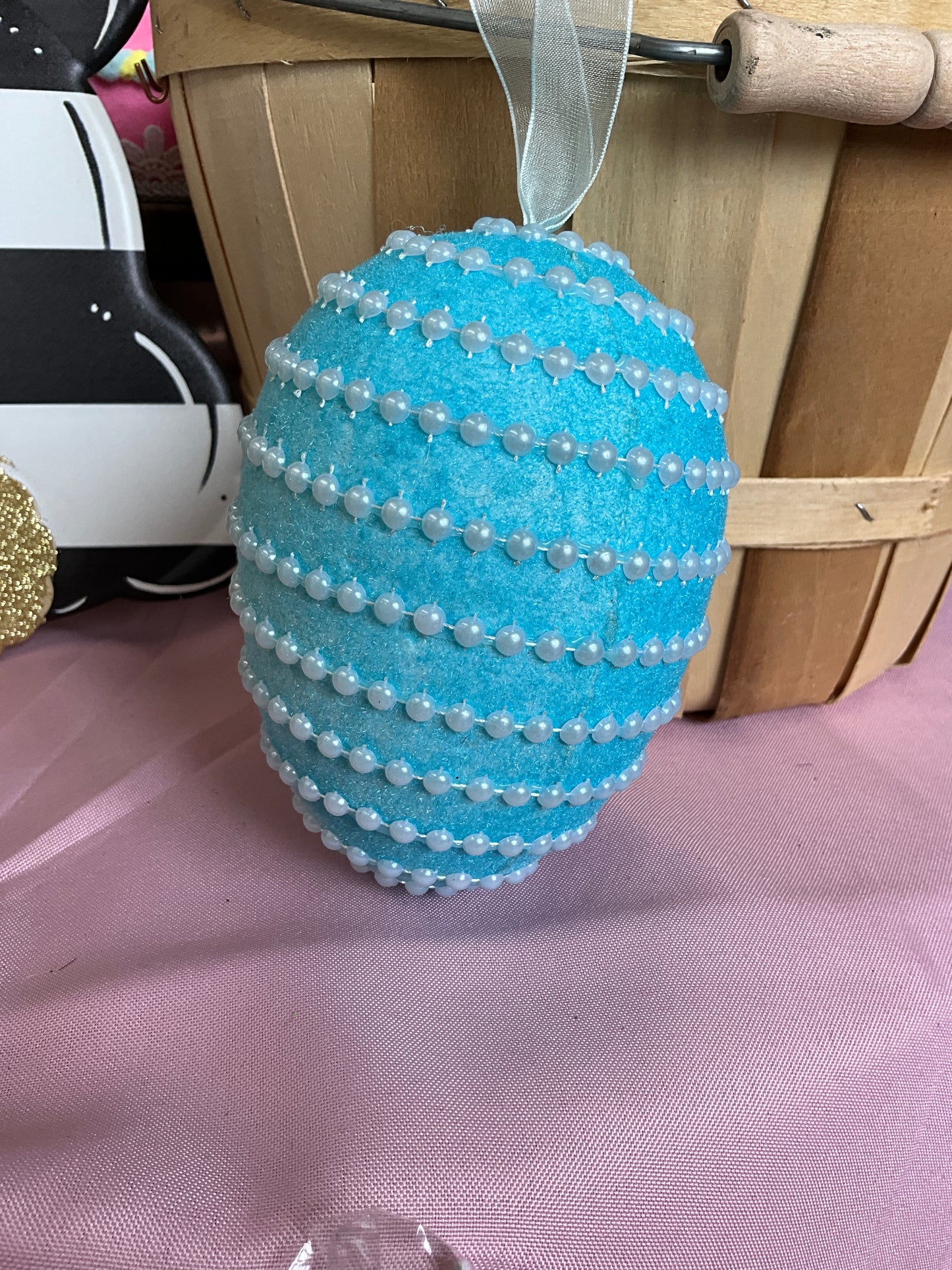 Pearl Stripe Egg
