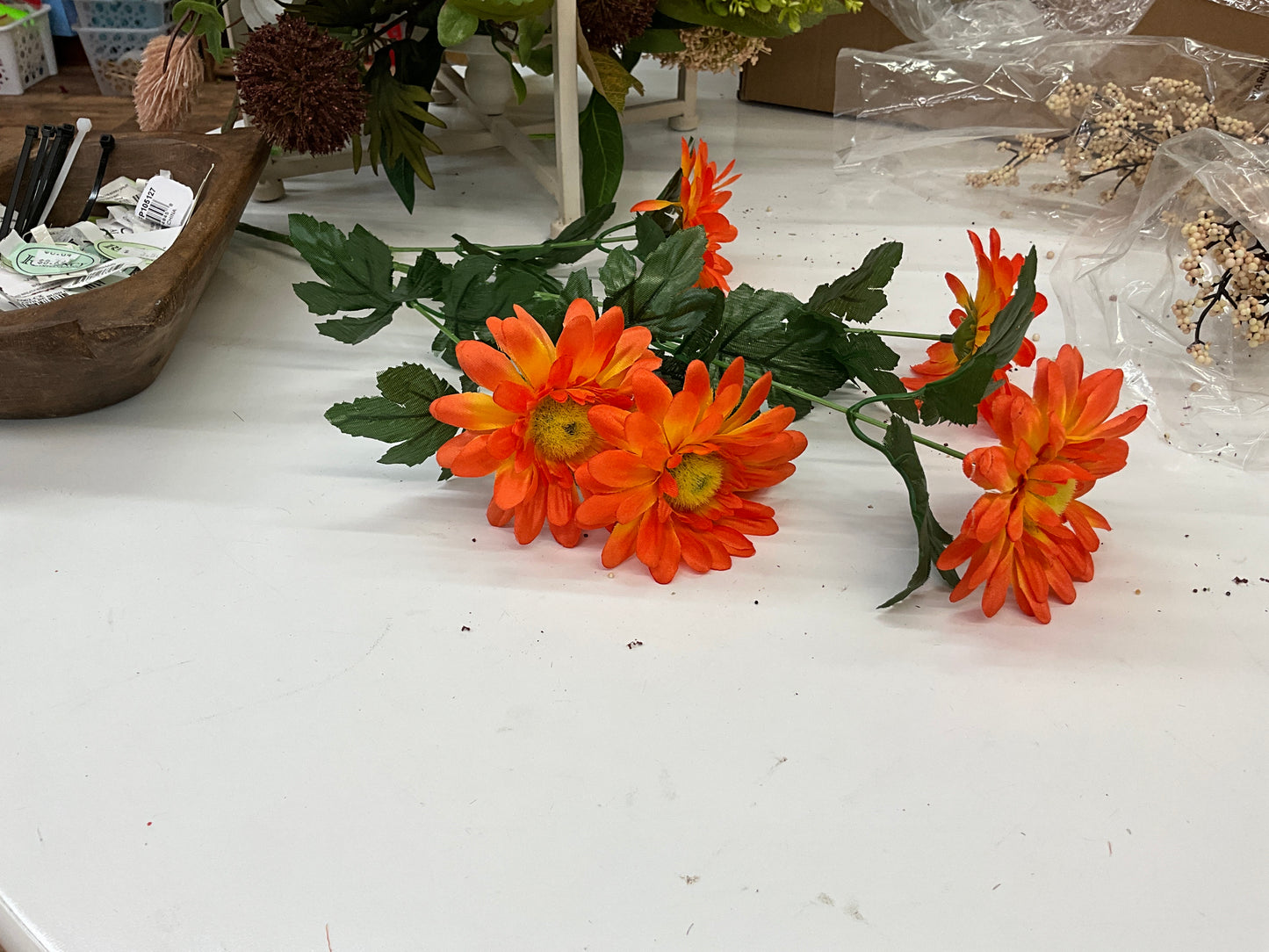 Orange Daisy Spray