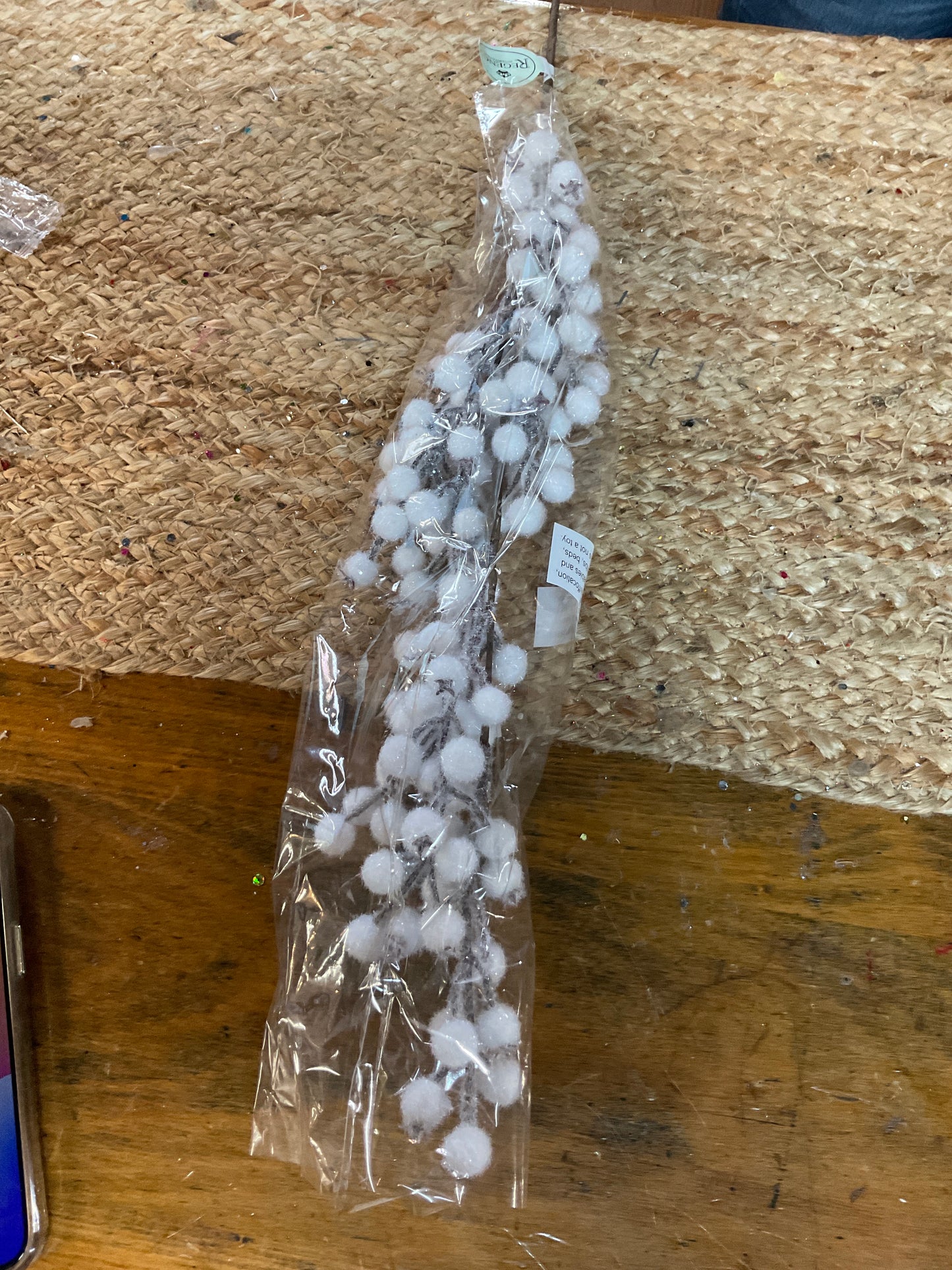 30" SNOW BERRY SPRAY - CancreekDesigns