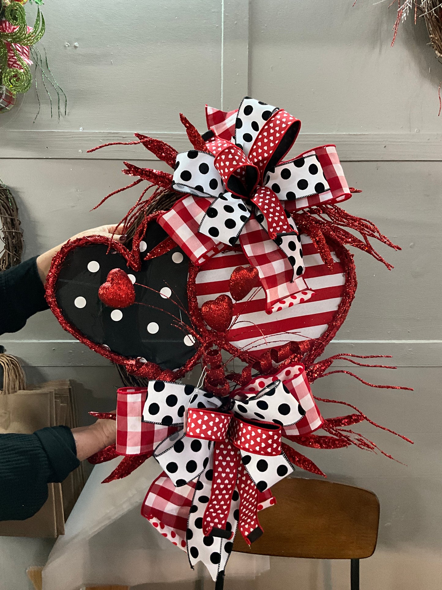 Double Heart Grapevine Frame - CancreekDesigns