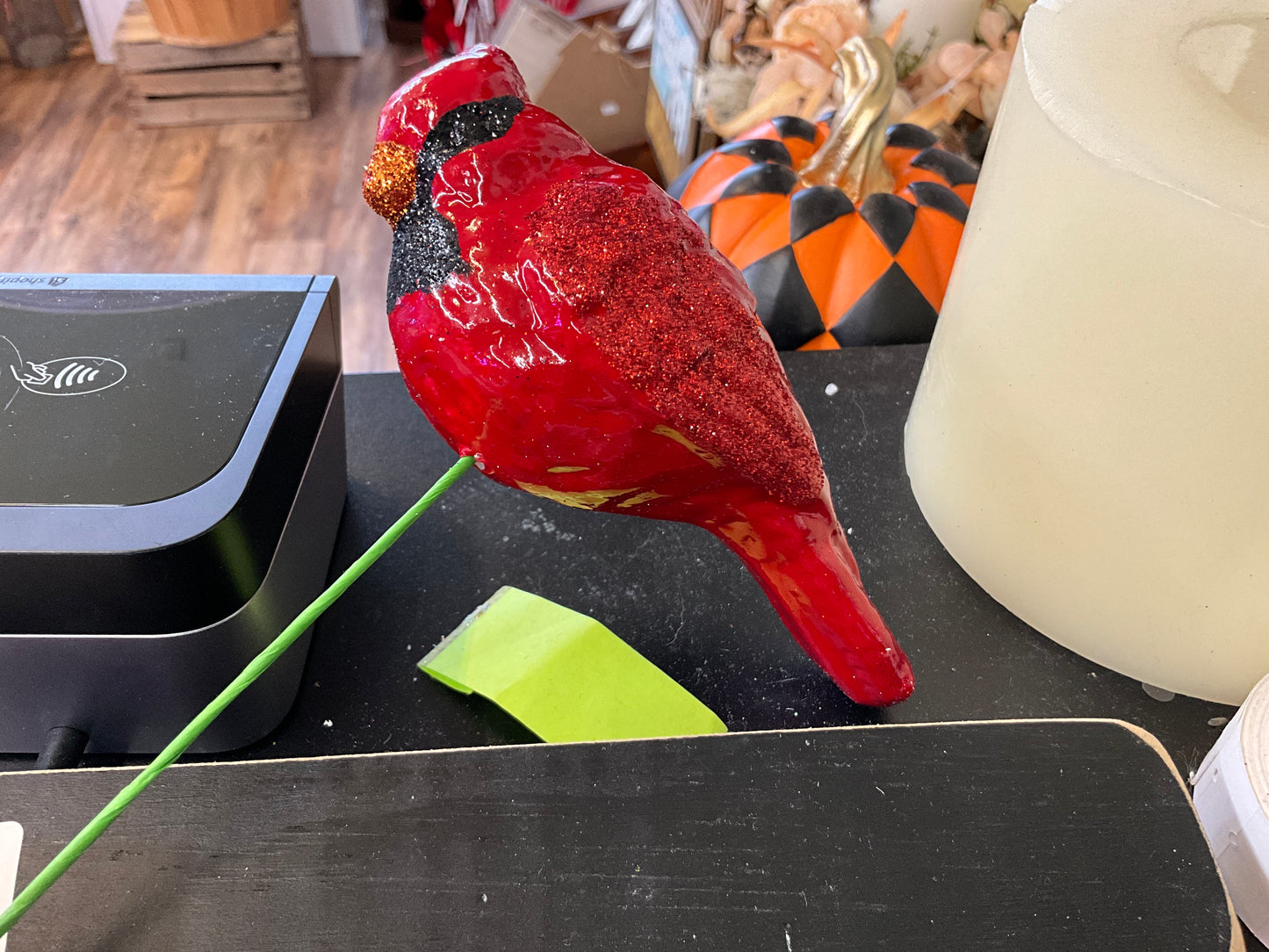 small red cardinal /pick