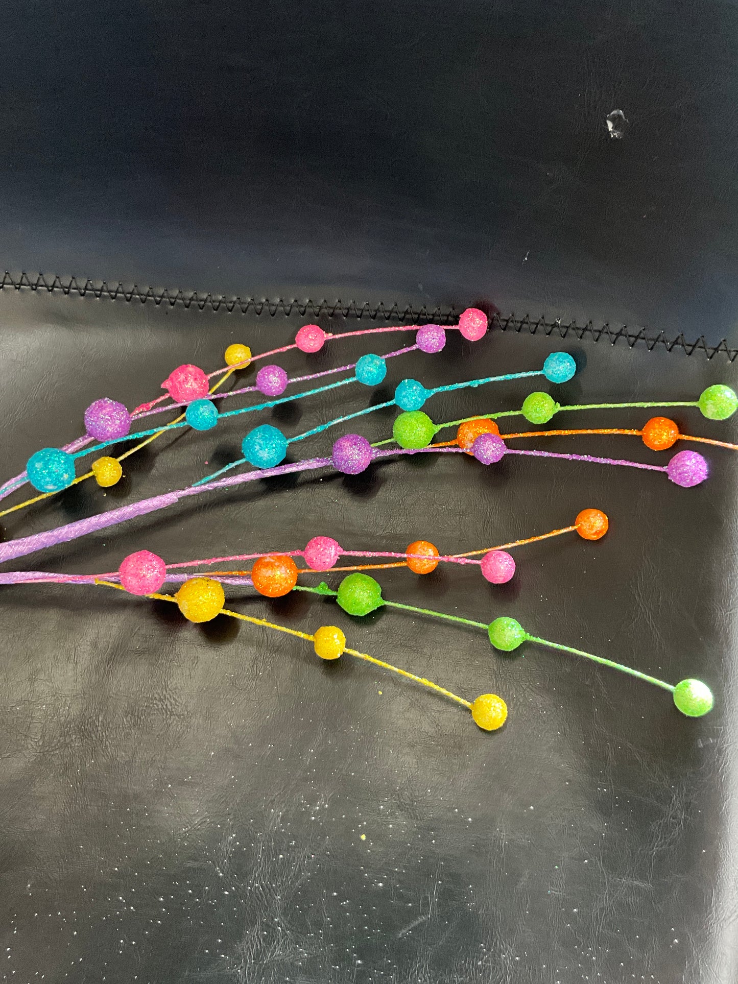 Bright color glitter ball pick - CancreekDesigns