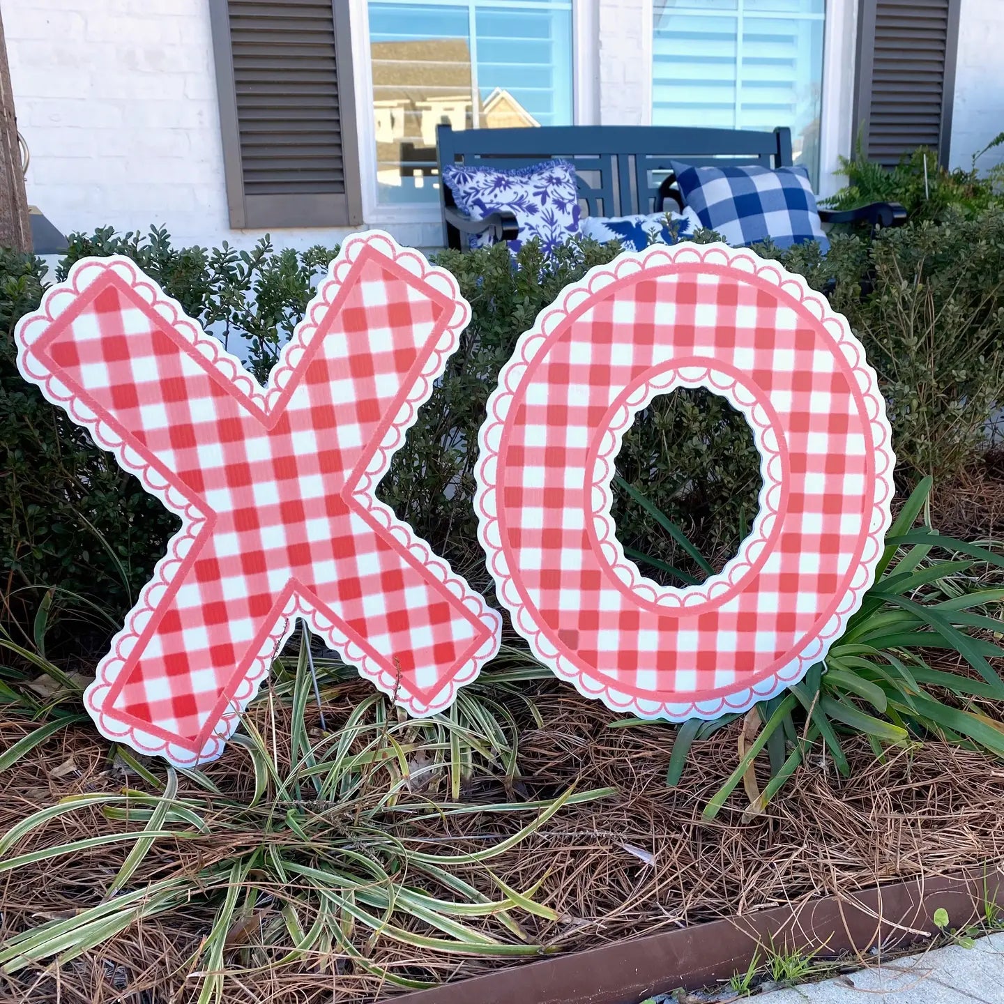 XO yard signs - CancreekDesigns