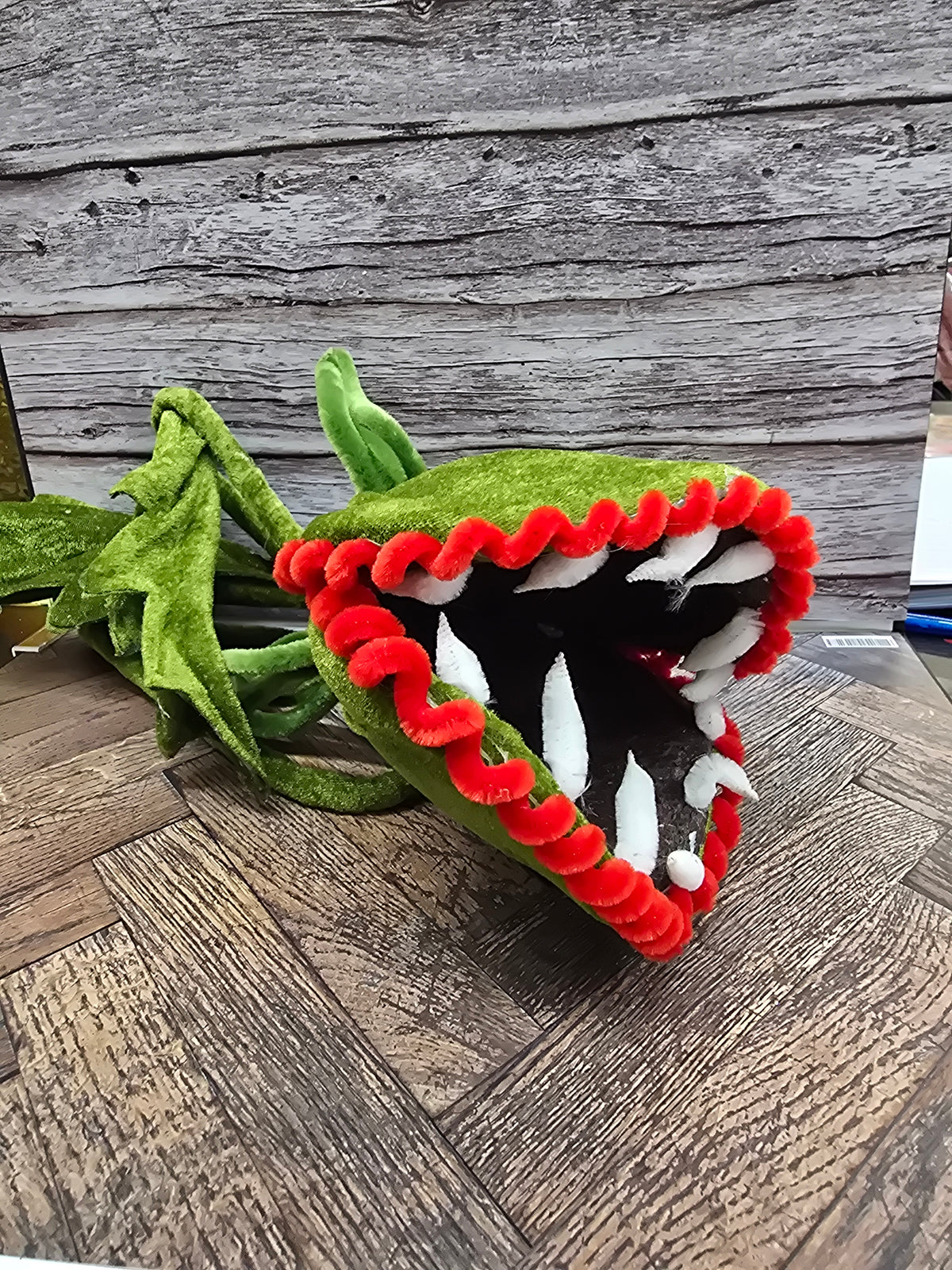 Venus flytrap spray