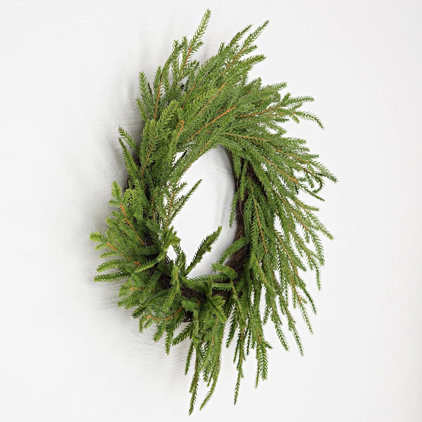 32300- 20in Wreath-Soft touch evergreen Norfolk pine