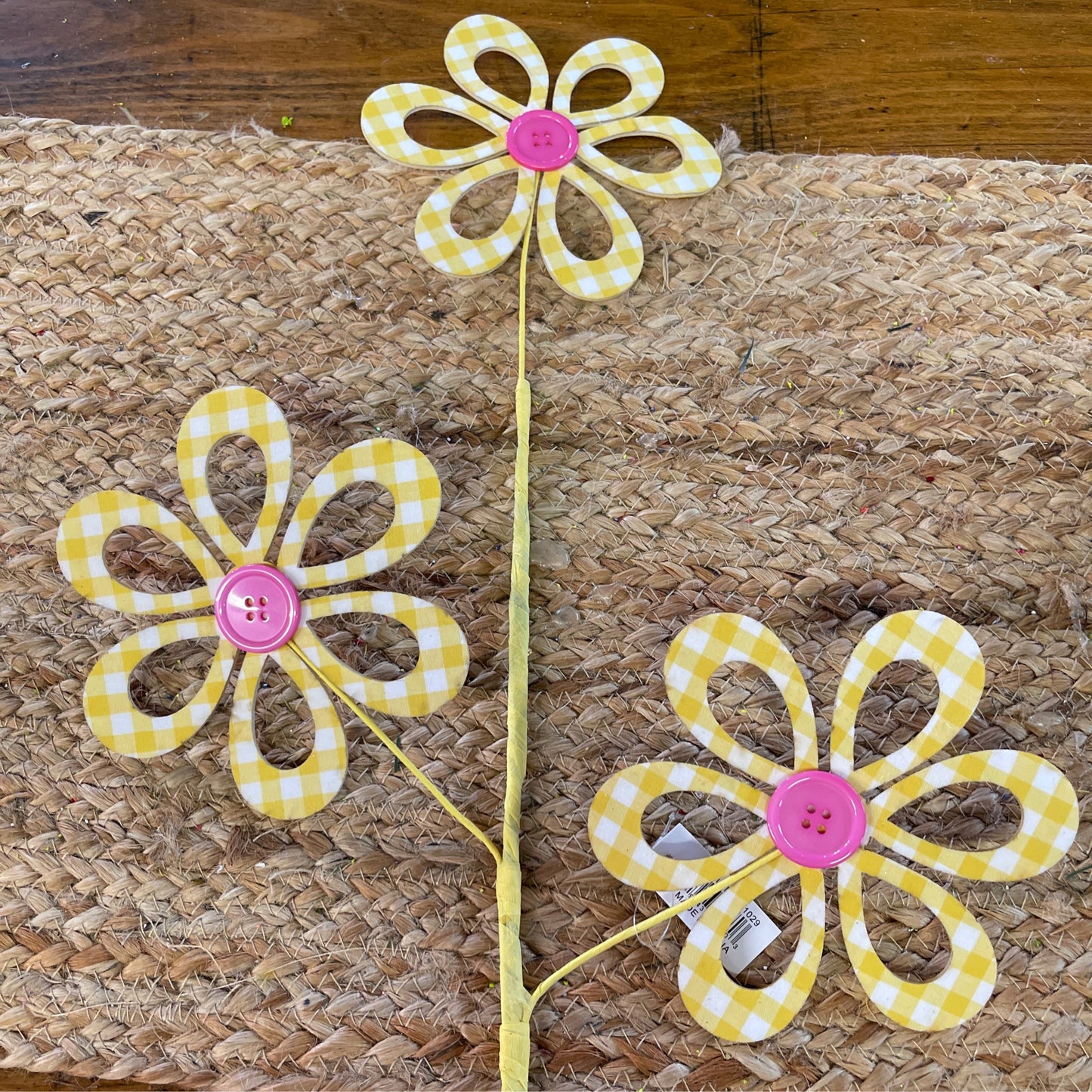 Yellow impatiens garden pick 16” - CancreekDesigns