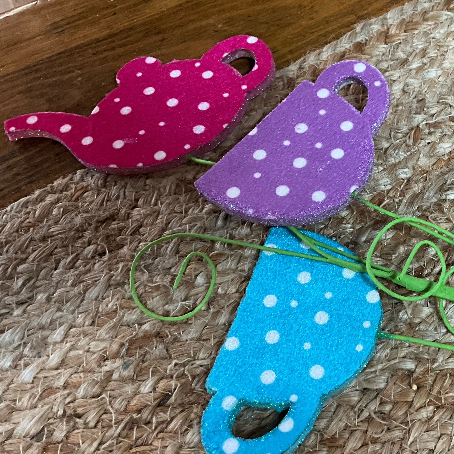 Tea cup spray - CancreekDesigns