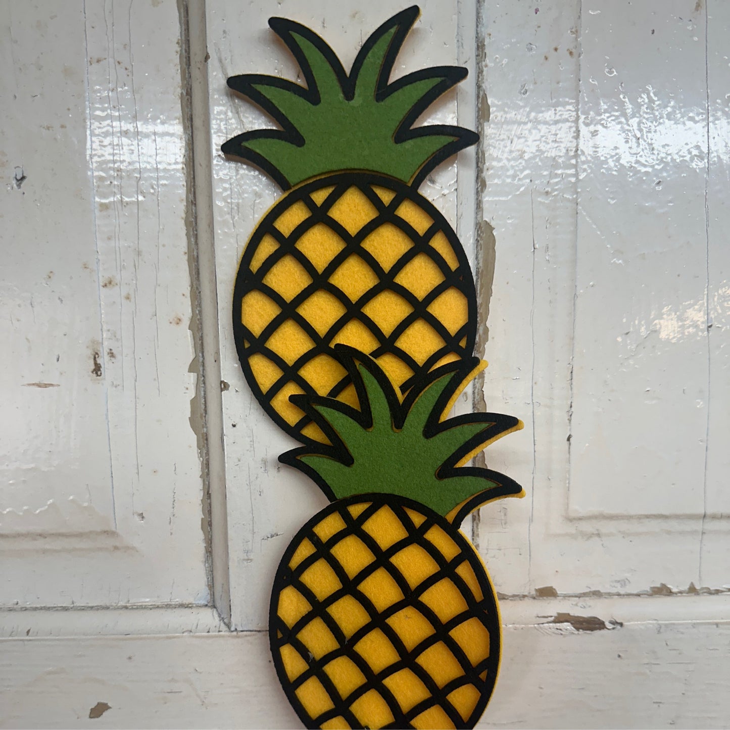 Pineapple Spray - CancreekDesigns