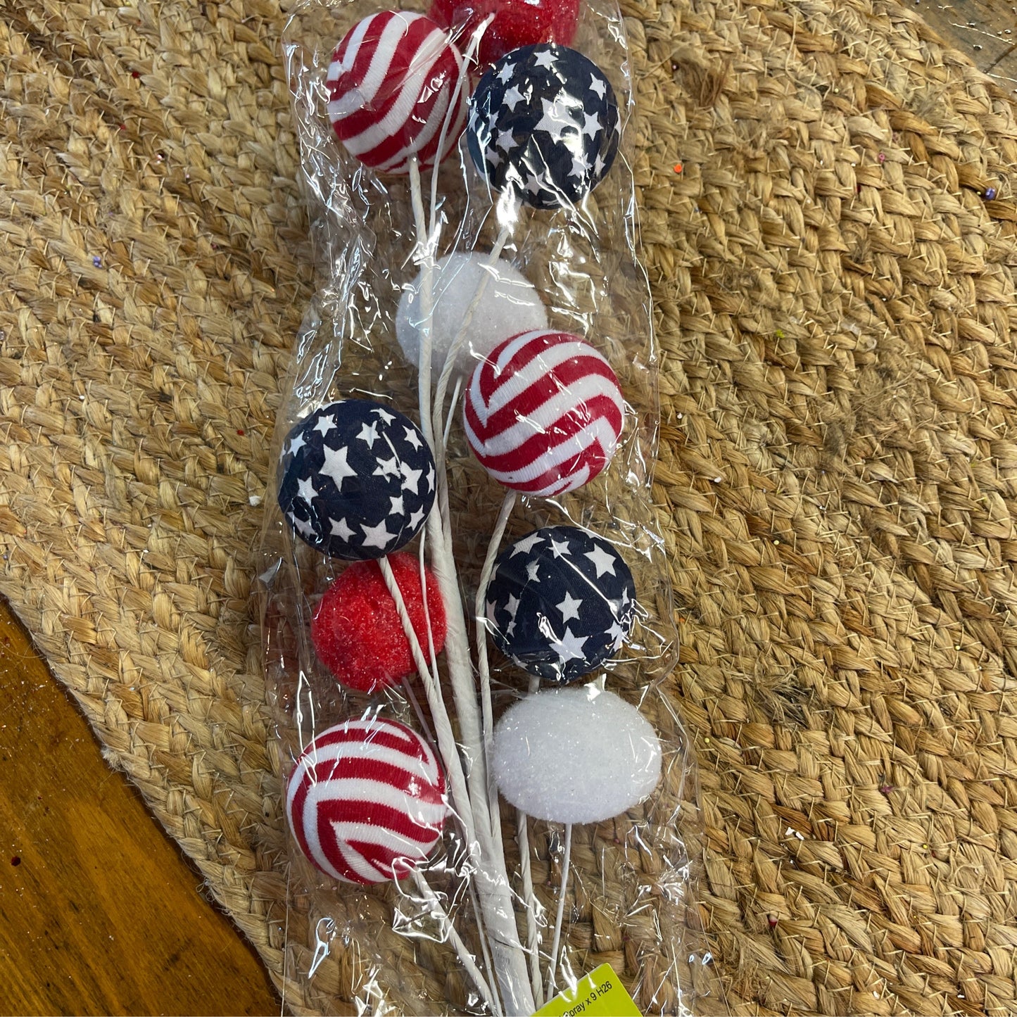 Star stripe ball spray - CancreekDesigns