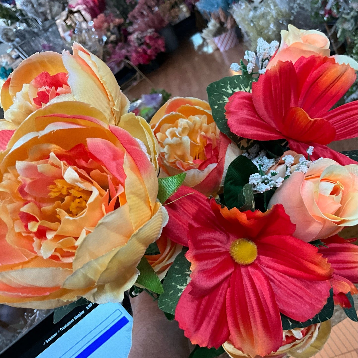 Peony/cosmo/bud x 12 - CancreekDesigns