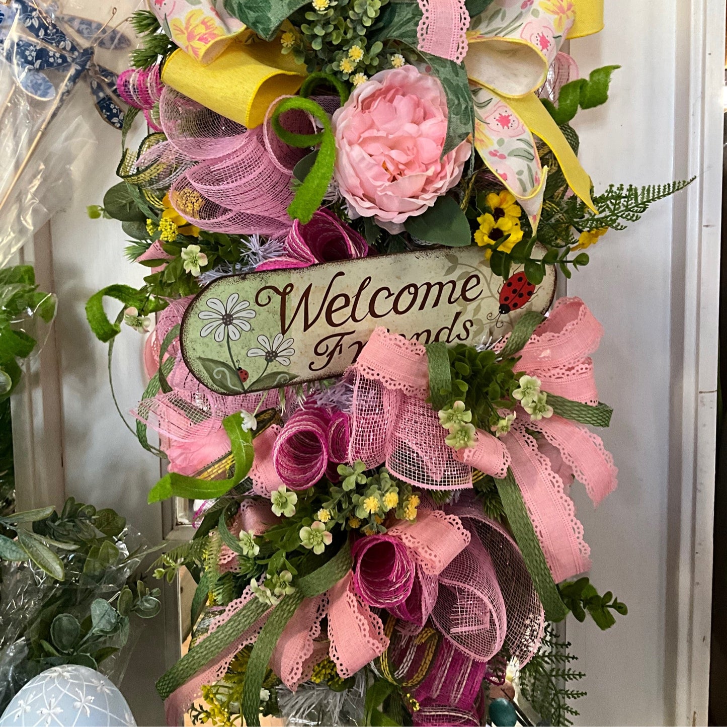 “Welcome Friends” swag - CancreekDesigns