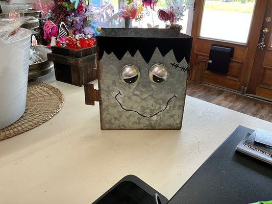 Frankenstein metal decor