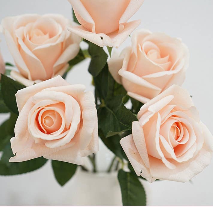 21.5" Ultra Realistic Faux Rose Stem–Moisturizing coating: Soft Yellow
