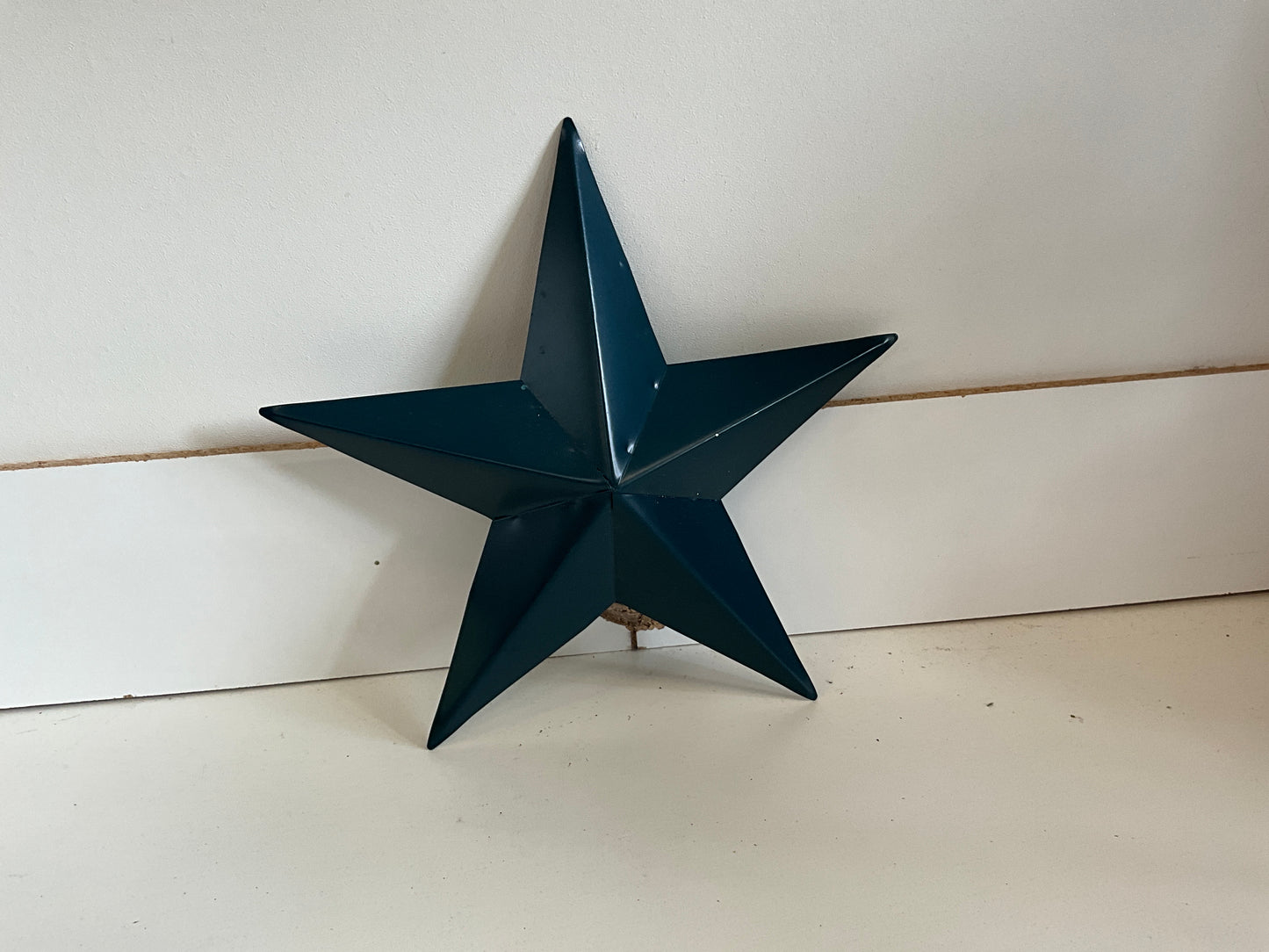 Metal star (blue) ￼