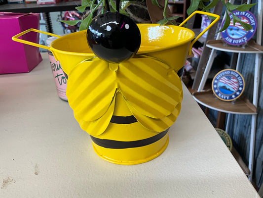 Bee metal bucket - CancreekDesigns