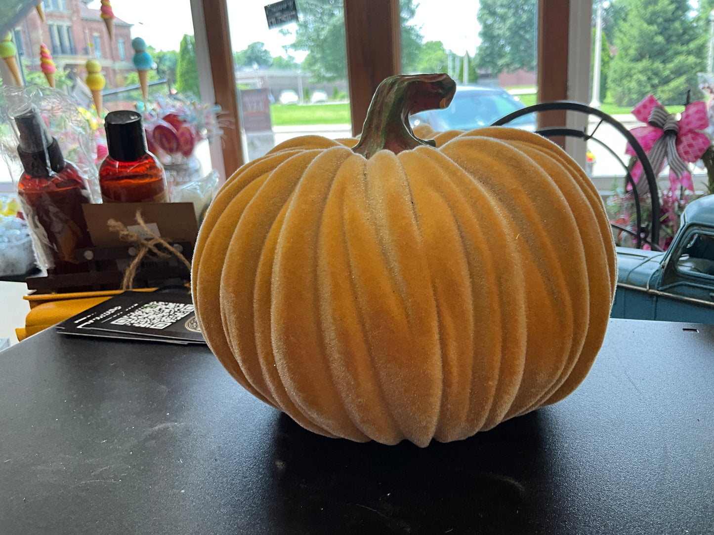 LG velvet pumpkin orange