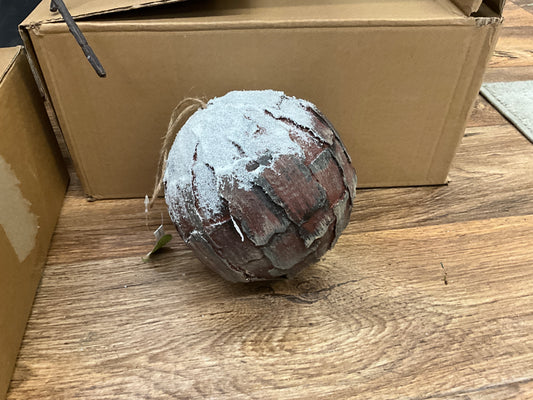 6” dark ball w/snow ￼