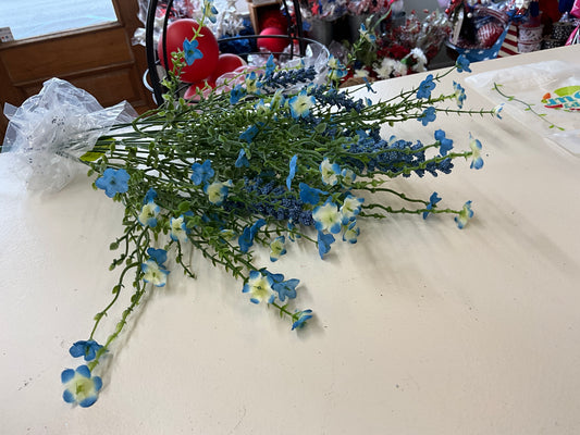 Baby’s Breath & Lavender Filler Bush Blue