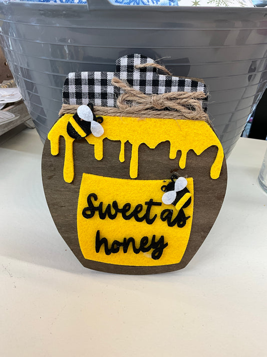 Sweet As Honey  Pot - CancreekDesigns