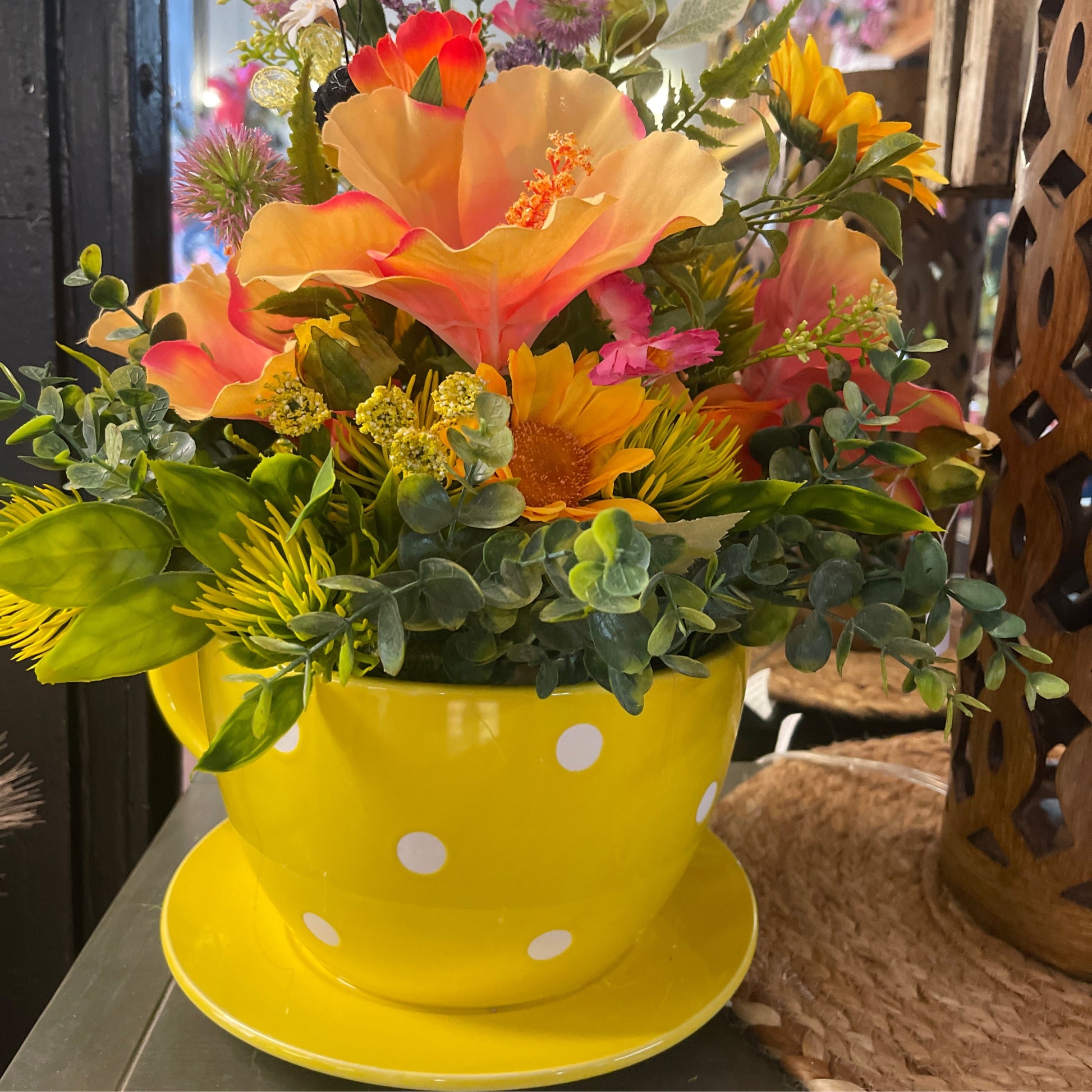 Tea Cup Arrangement - CancreekDesigns