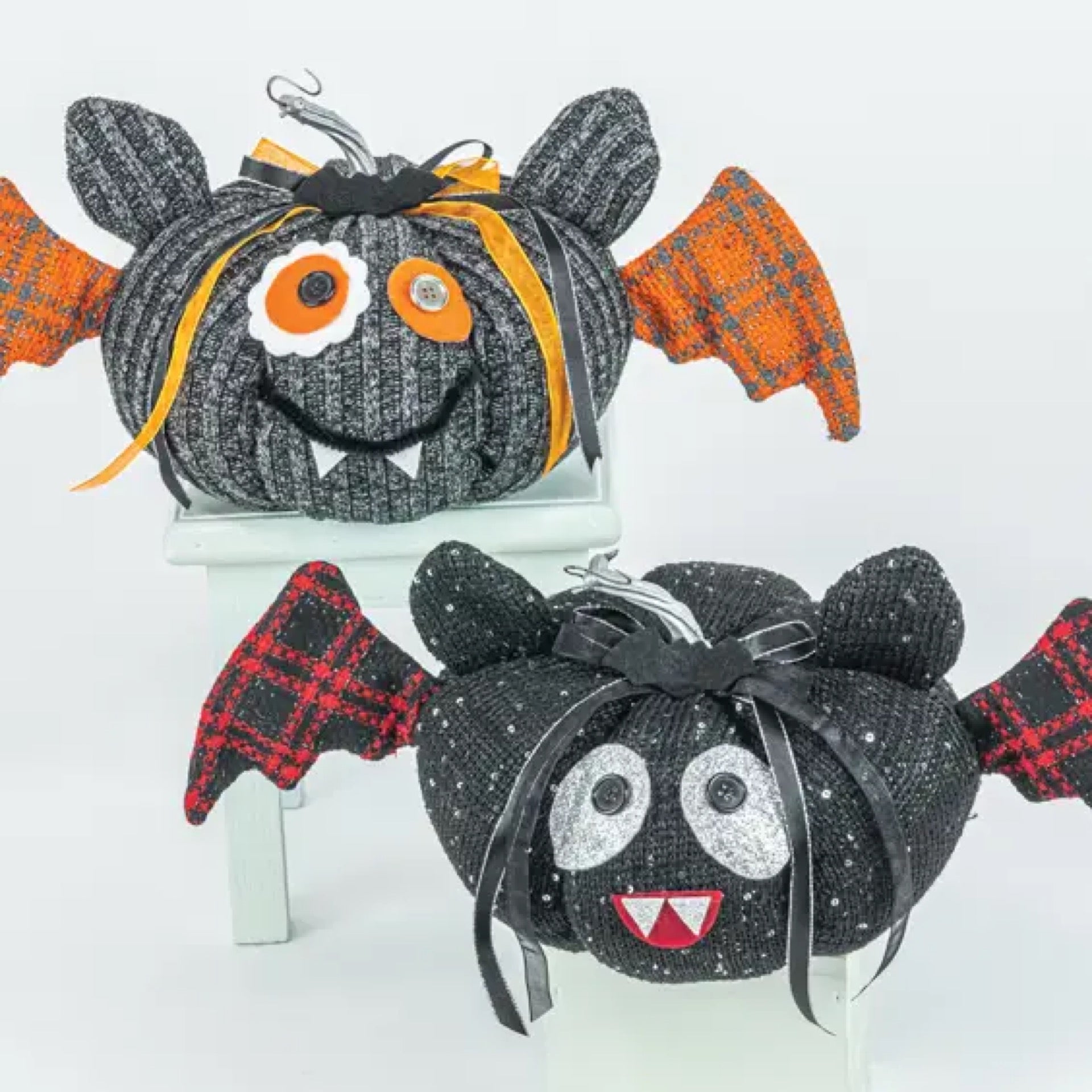 Batty Pumpkins - CancreekDesigns