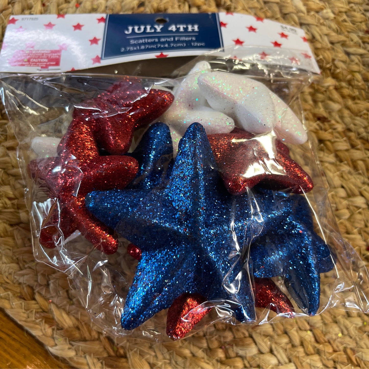 Red white and blue star - CancreekDesigns