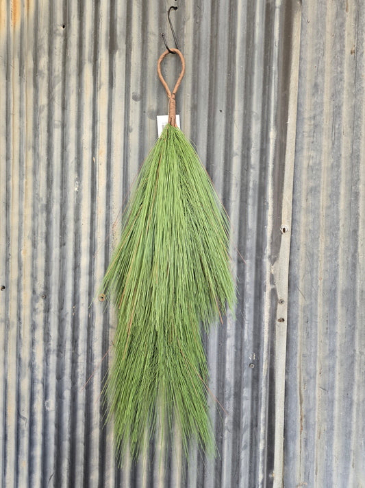 Teardrop-Evergreen Jumbo Needle Pine